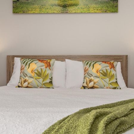 The Wellington Bed And Breakfast Longford Eksteriør billede